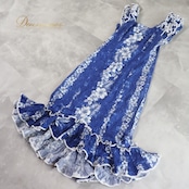 フラダンス 衣装 ワンピース ドレス ブルー系 MILSON ハワイ製 ハイビスカス柄 ハワイアンプリント 花柄 アロハ フラ ダンス レッスン 練習 フリル ノースリーブ 華やか 鮮やか 上品 かわいい おしゃれ ホワイト系 青 白 水色 ハワイ 海リゾート エレガント 女性用