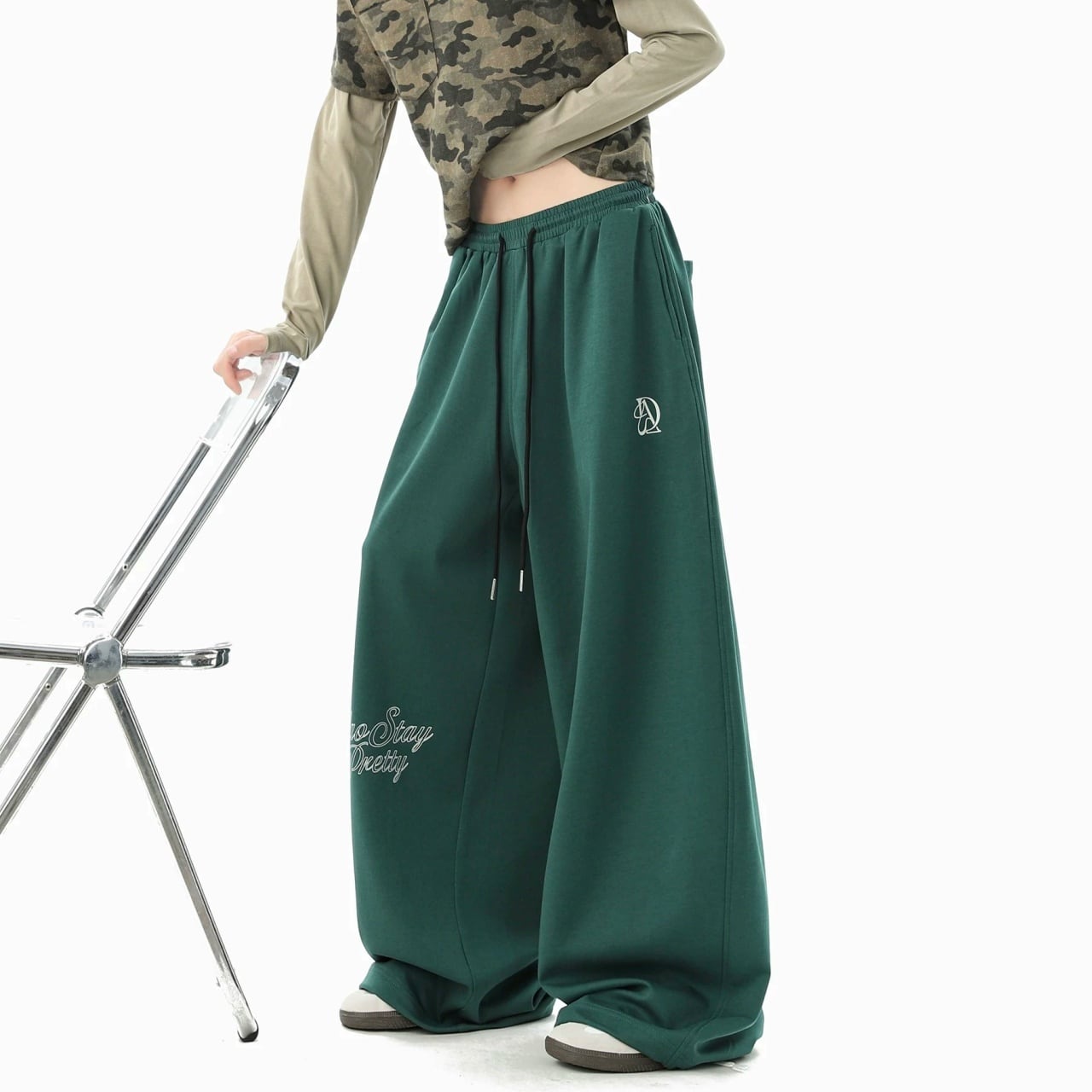 レタリングロゴボリュームラインスウェットパンツ 3col A00417