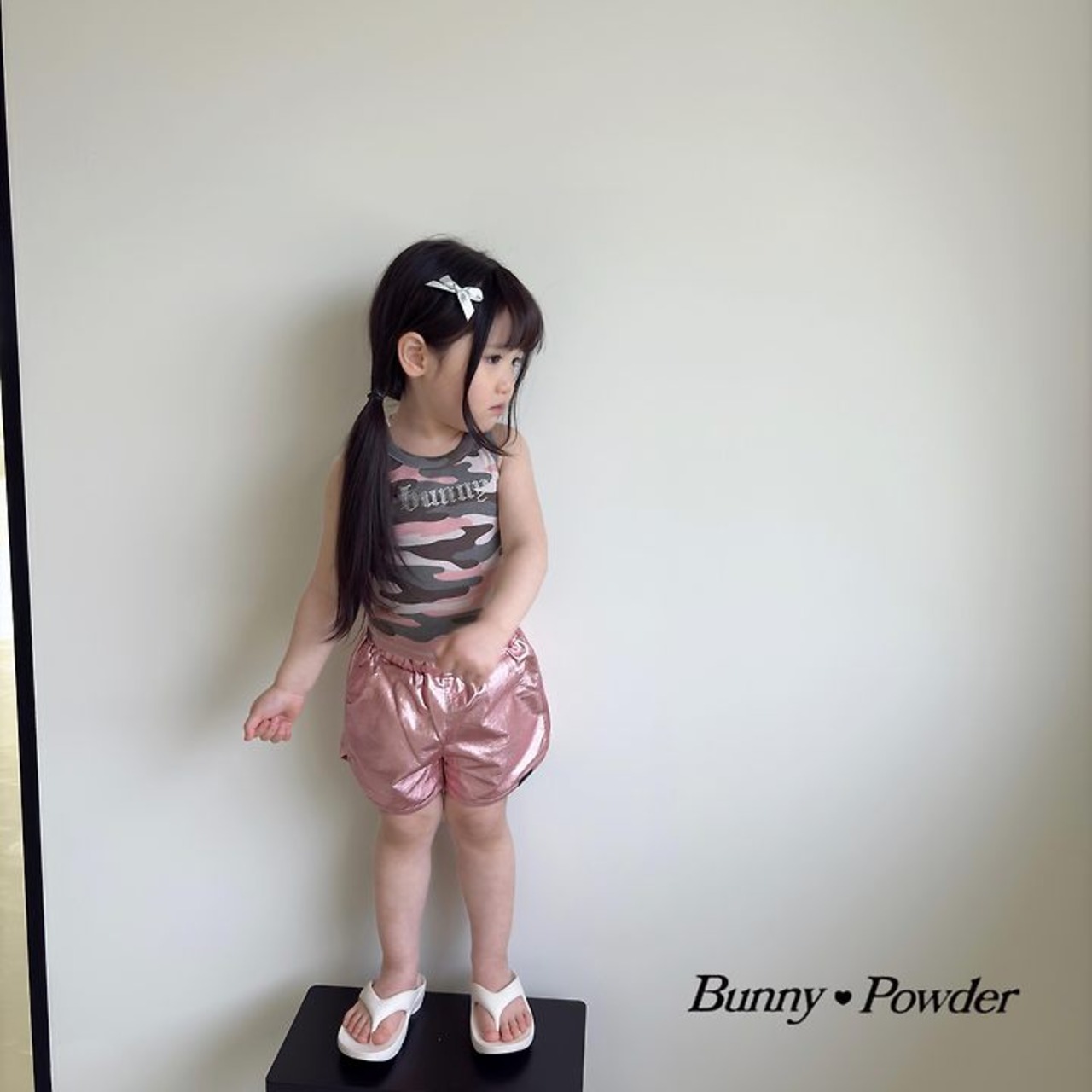 [Bunny Powder] Military Sleeveless / [버니파우더] 밀리터리나시