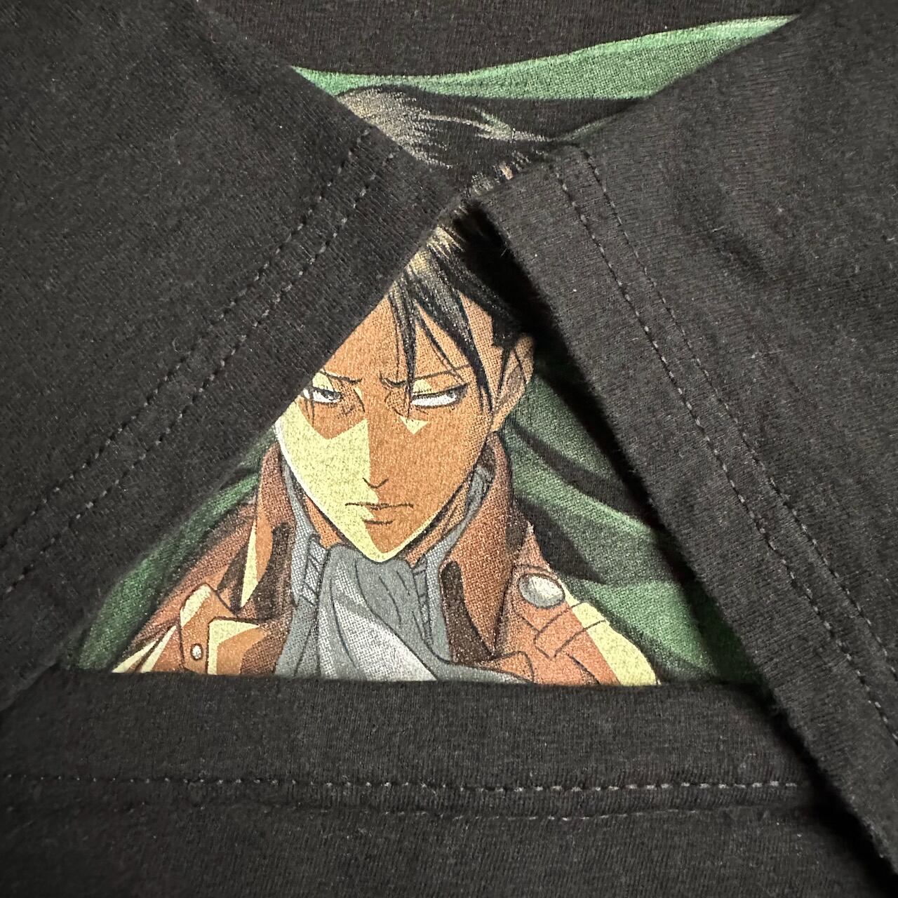 進撃の巨人 リヴァイ兵長 アニメTシャツ 黒 | RUFFY