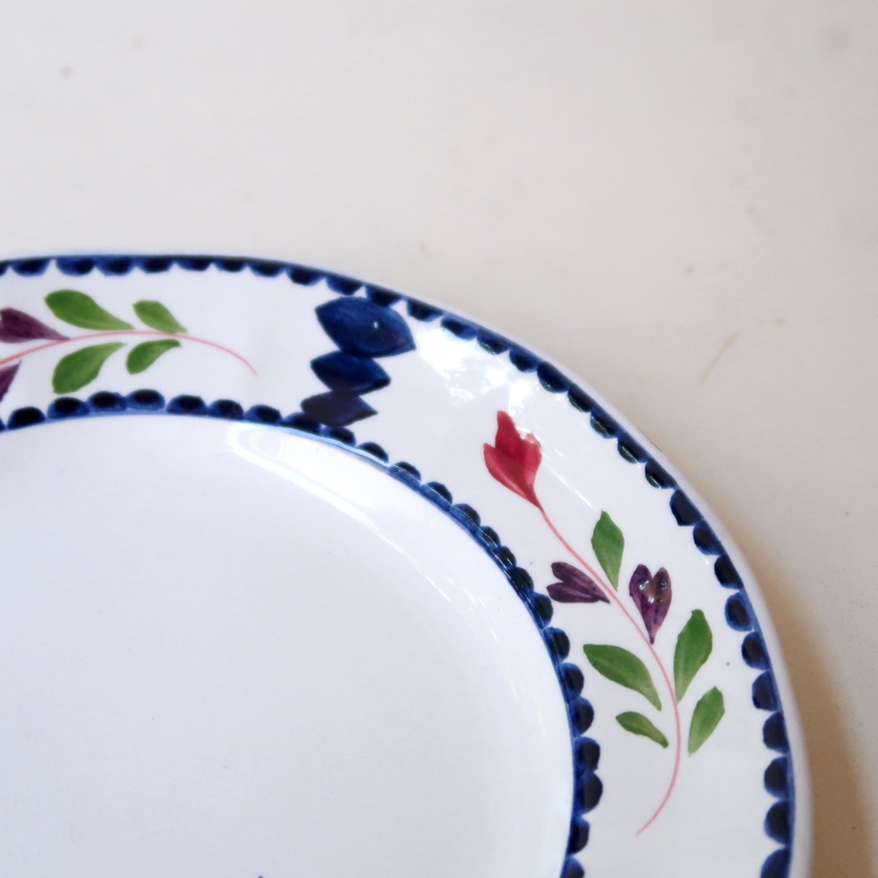 にぎやかなうつわ