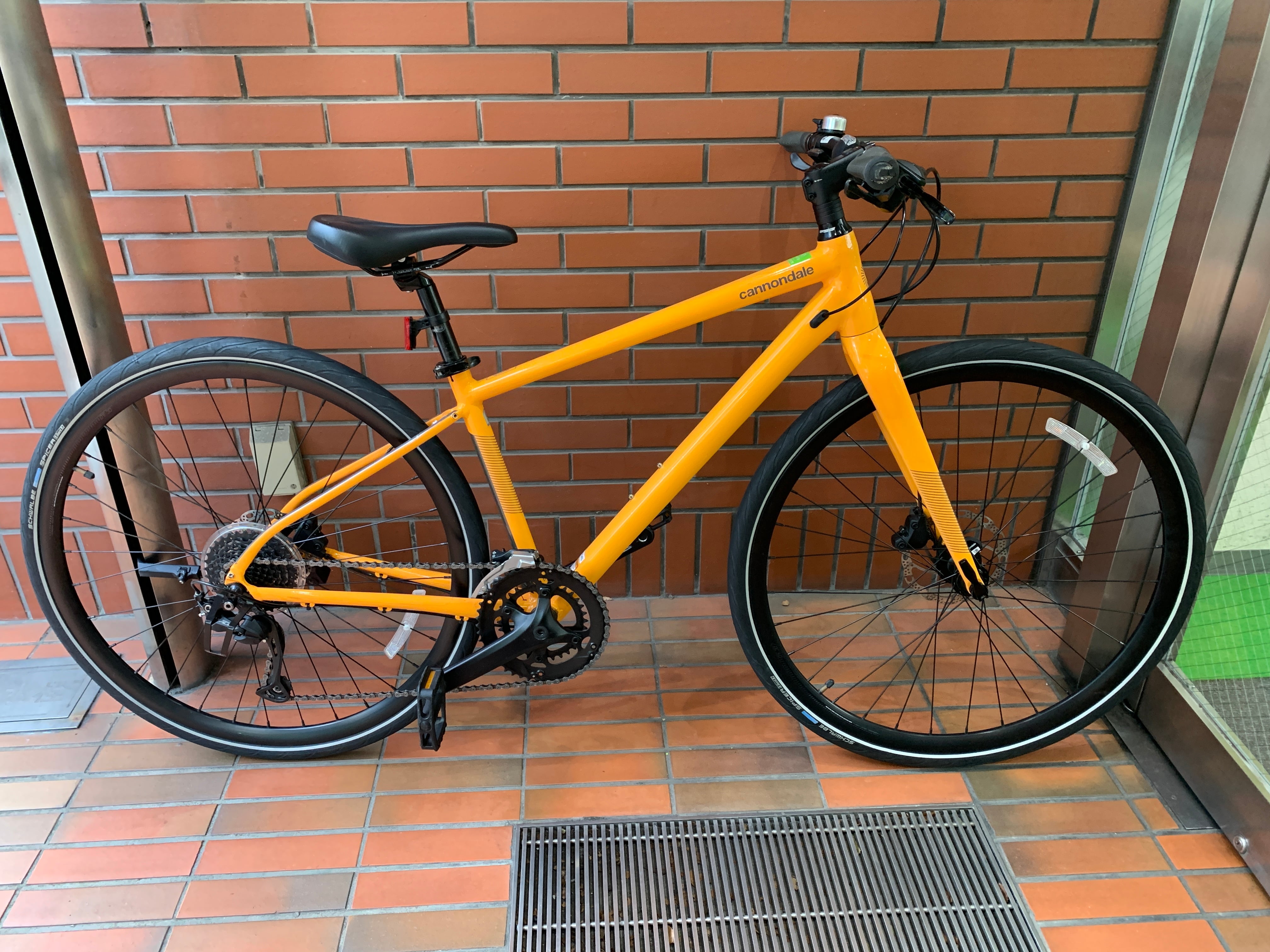 【東京近郊受渡し希望】クロスバイク ROOTS アルミニウム軽量車体　即乗り可能 東京近郊受渡し希望】クロスバイク ROOTS アルミニウム軽量車体 即乗り可能