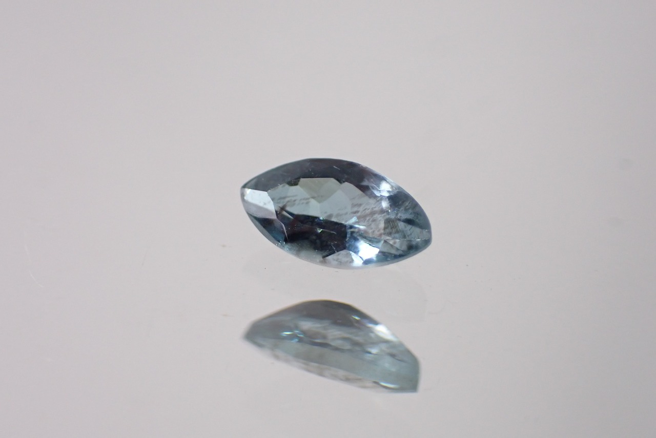 サンタマリアアクアマリン　0.26ct　[E10-53]