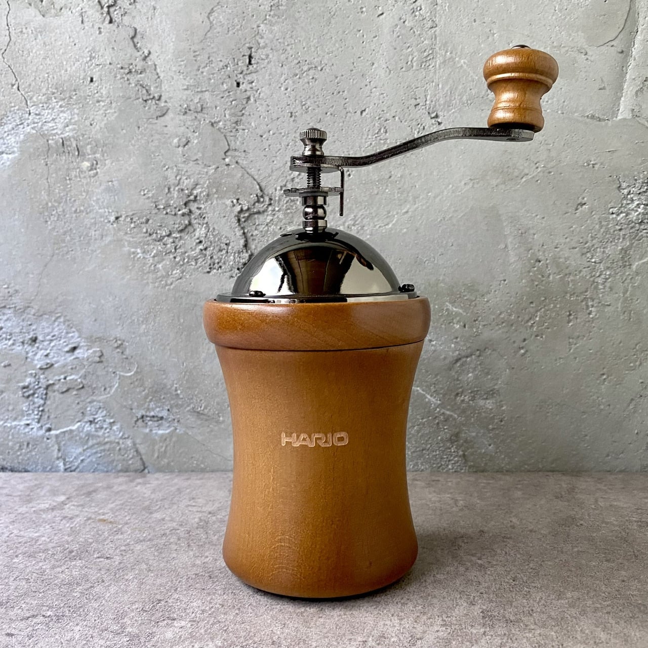 美品✨HARIO手挽きコーヒーミル　他4点セット Amazon｜HARIO (ハリオ) 手挽き コーヒーミル スタンダード MCSR-1｜手