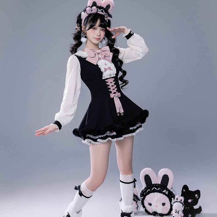 甘ロリ｜うさ耳モチーフのケープ付き4点セット（黒×ピンク／白×ブルー