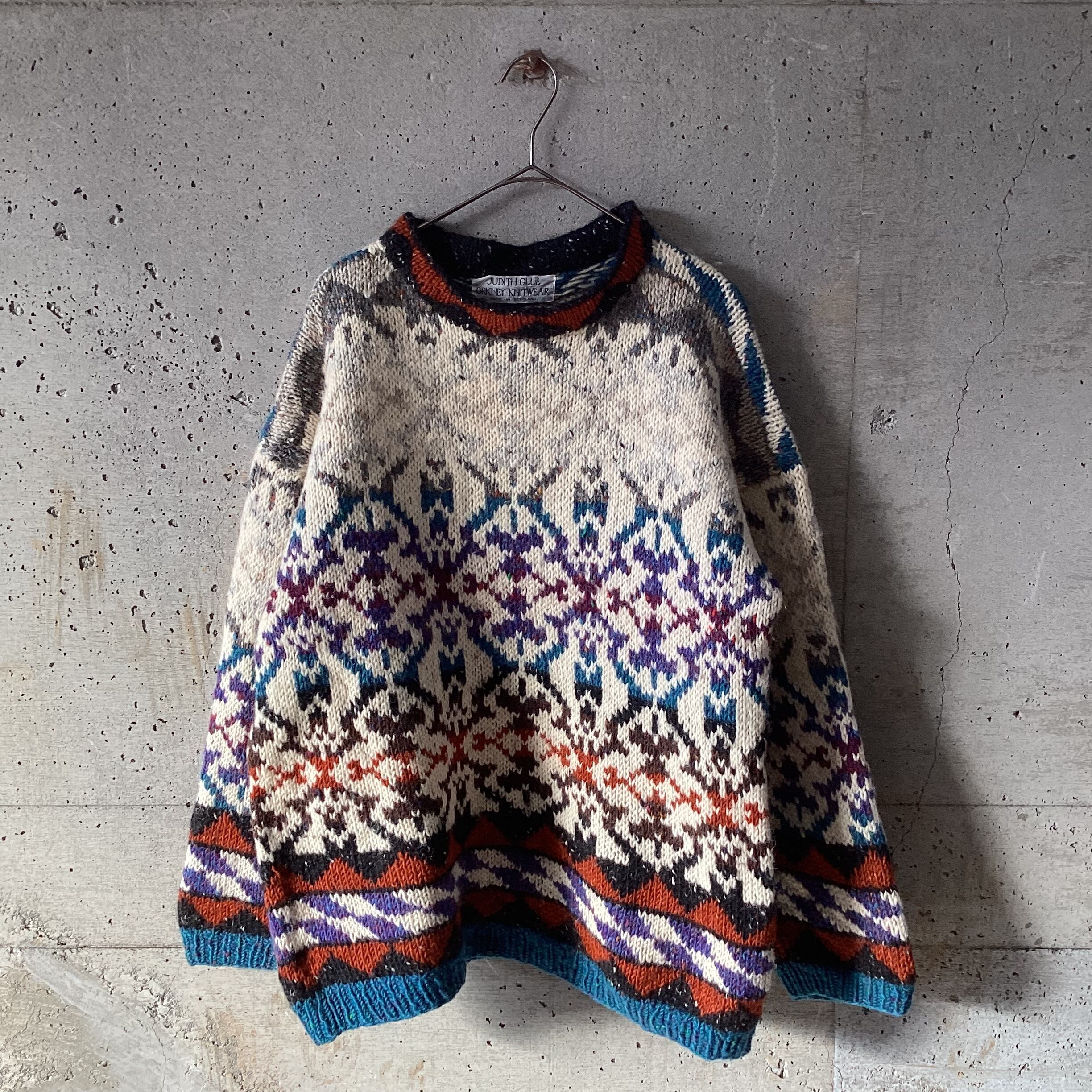 colorful pattern knit