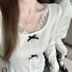 【送料無料】 フロントリボン ニット トップス 長袖 レディース 春秋 韓国 レース きれいめ 大人 かわいい フェミニン スクエアネック おしゃれ 伸縮性 タイト インナー 大人可愛い 大人女子