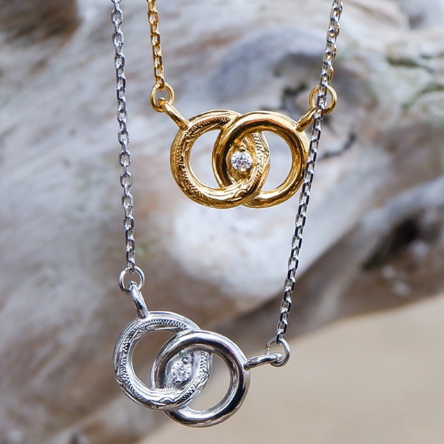 cross circle necklace