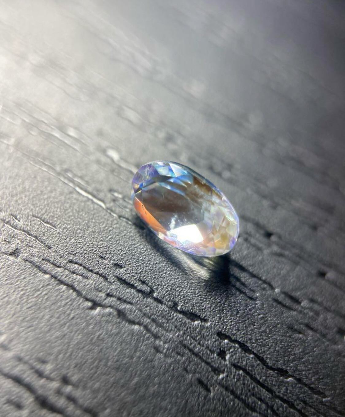 レインボームーンストーン0.845ct ルース天然宝石 レインボームーンストーン0.845ct ルース天然宝石