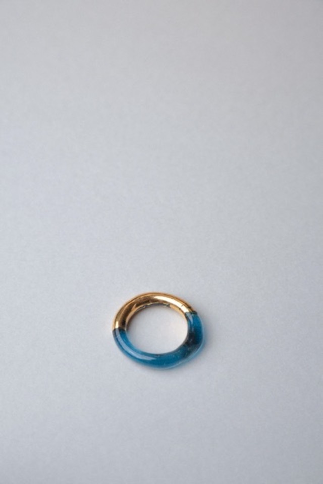 「9号」青と金の指輪
