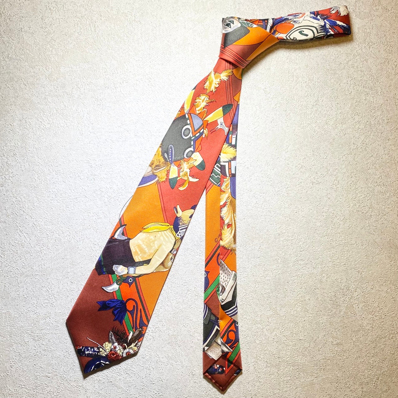 HERMES silk tie “kachinas”