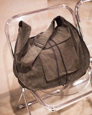 VOAAOV DAY BAG OLIVE