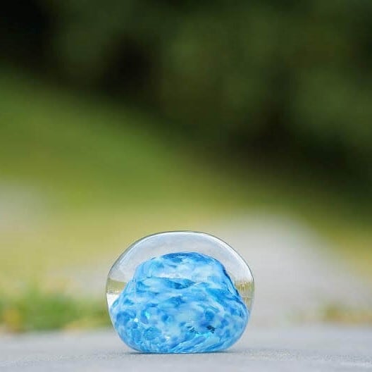 S様オーダー品 沖縄の思い出ペーパーウェイト(空と雲) 【琉球ガラス工房 雫】