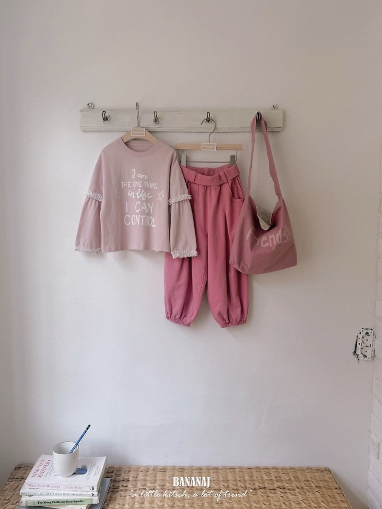 韓国子供服 / BANANA J / 26Autumn / コントロール レイヤードTシャツ / 秋服 / キッズ *XS~JS*