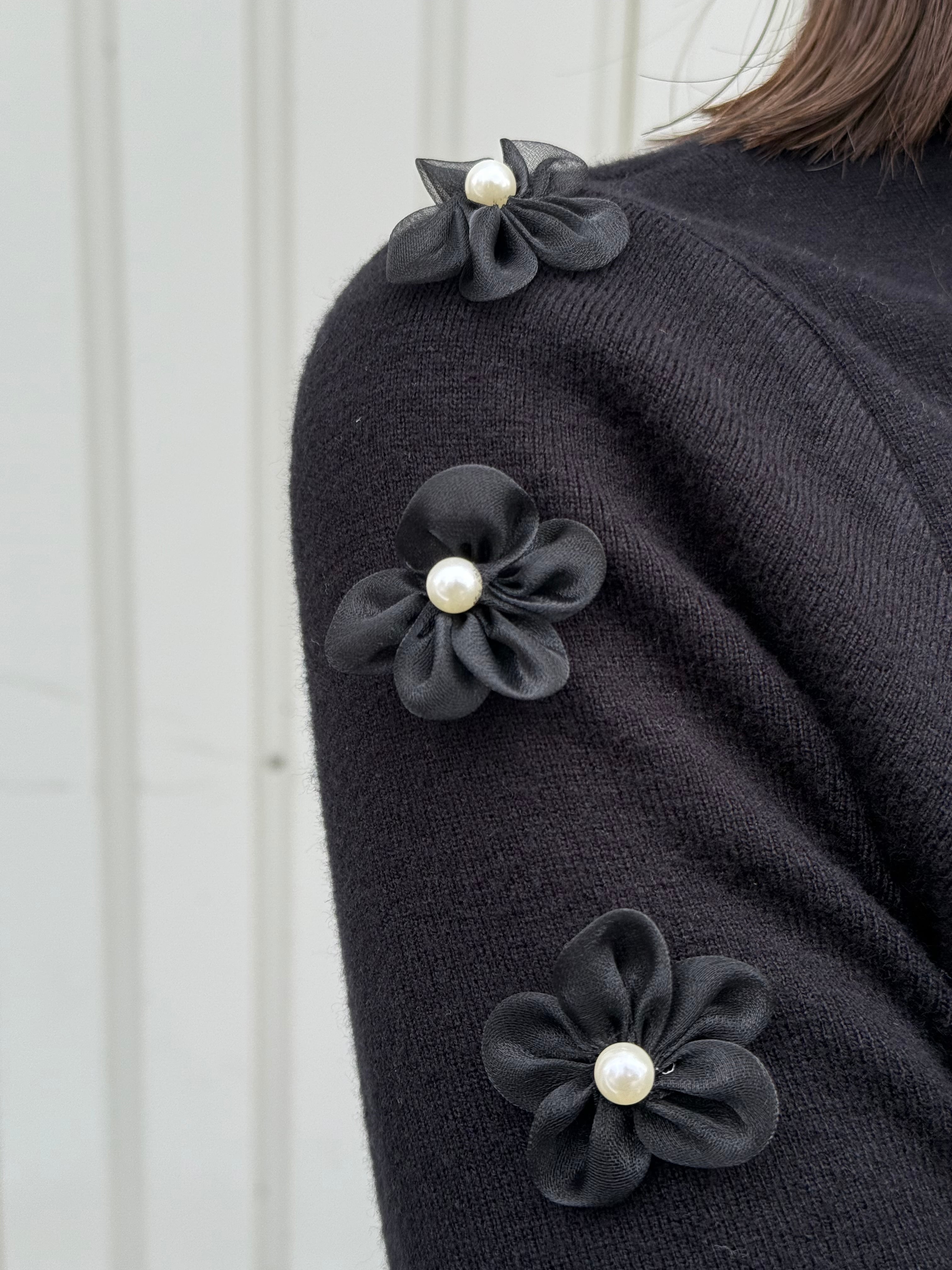 サイドフラワーベルスリーブニット | PBselect