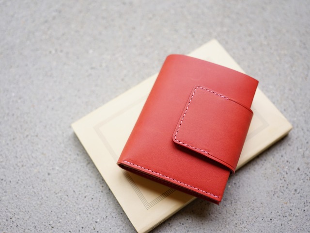 コンパクト二つ折り財布フタ付き（小銭入れ付き）【Aoi-flap】