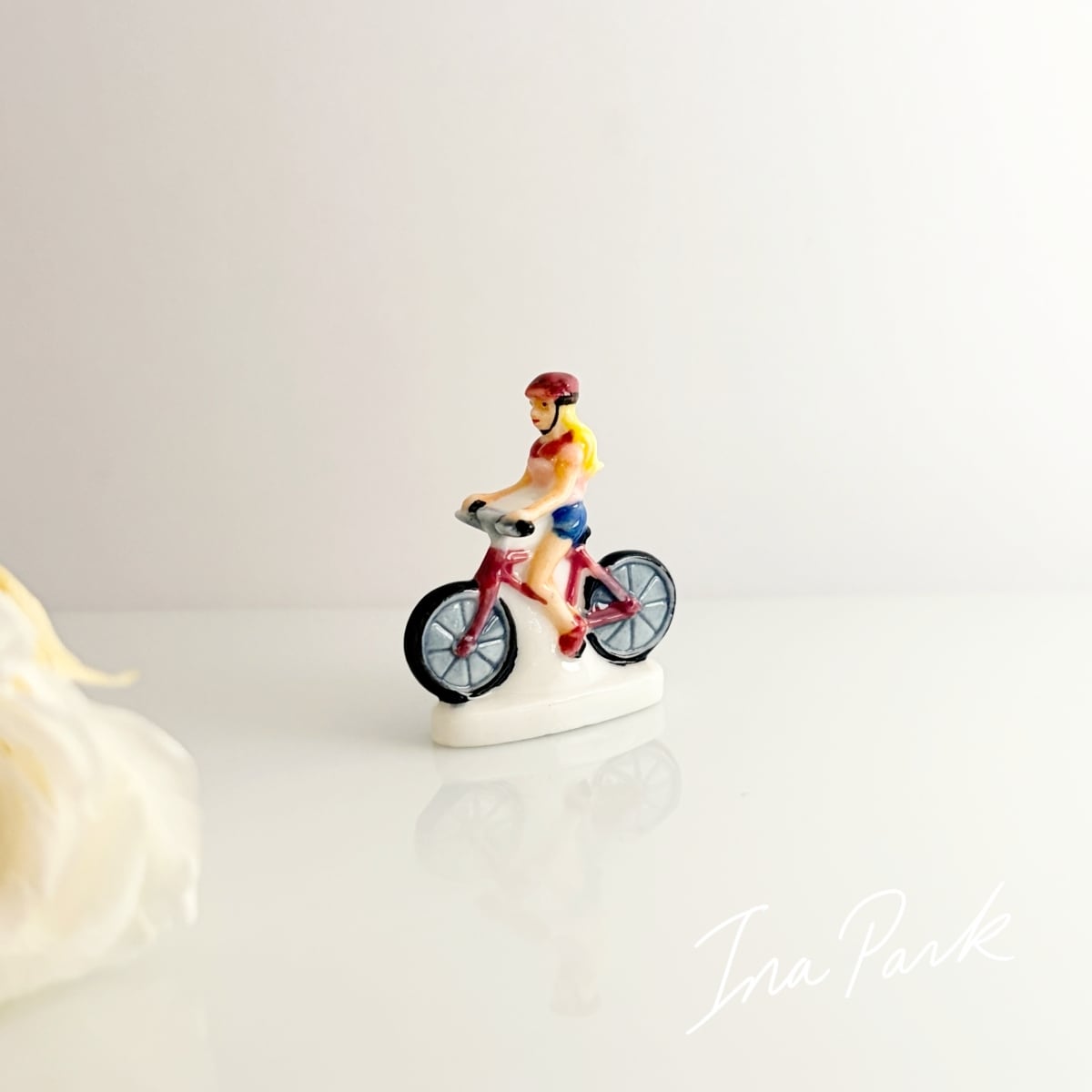 私の趣味　フェーブ　ヴィンテージ　フランス　陶器　ミニチュア　自転車　パレット ⚠︎有 女の子はバラから生まれる 子供のころの思い出のフェーヴ