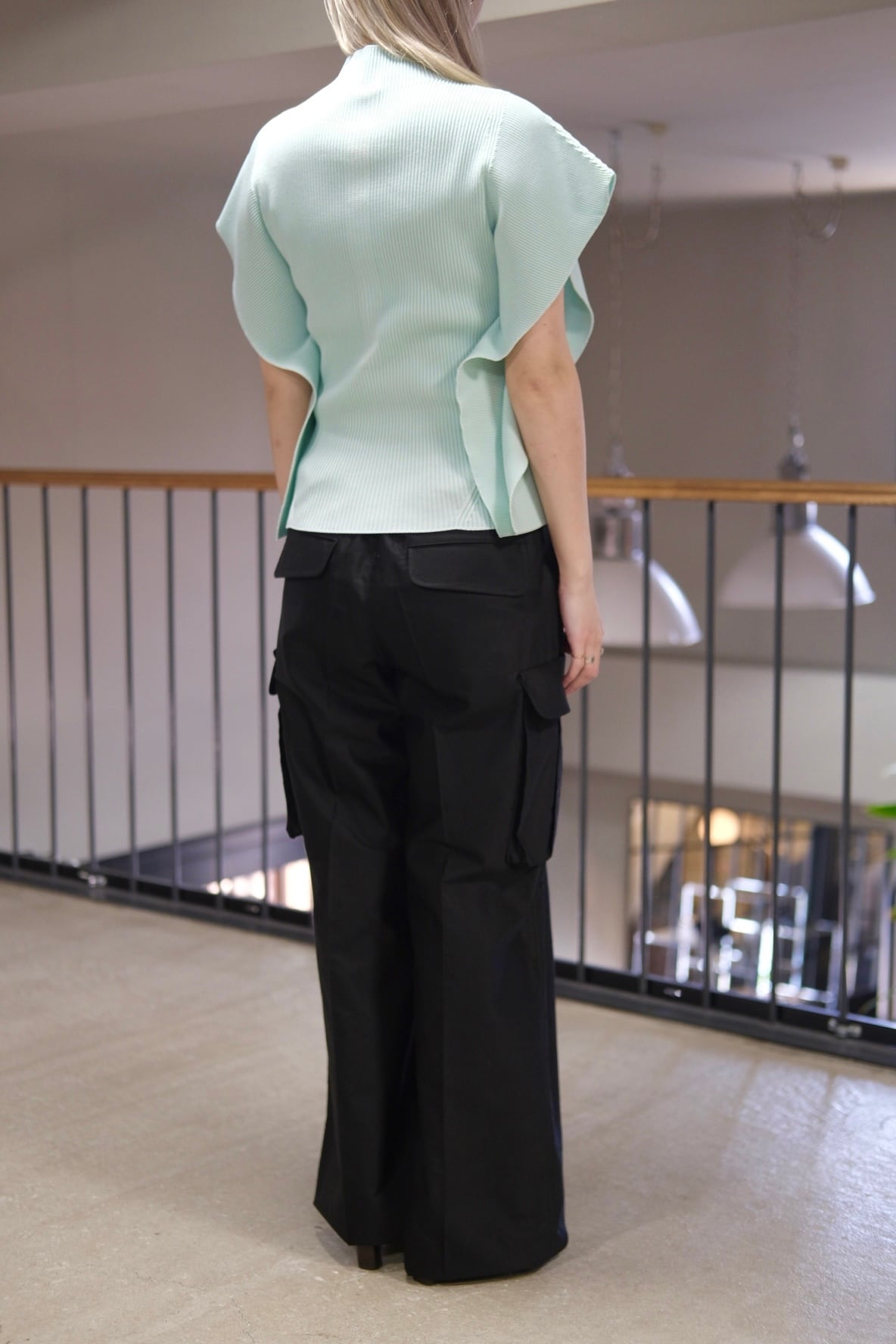 CFCL】PORTRAIT CREASE TOP -CLEARLY AQUA- | loop
