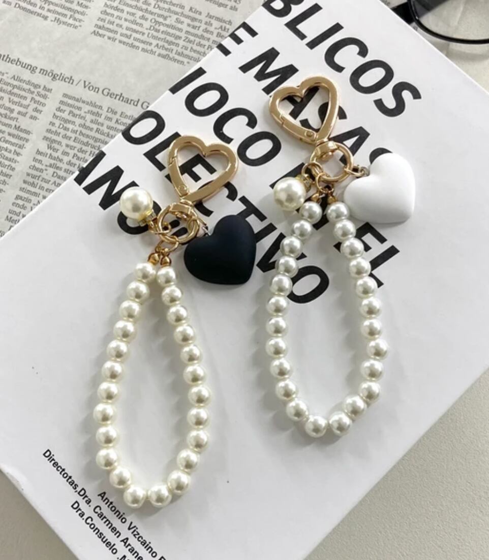 ナンバーミーTOKYO" PEARL CHARM STRAP"
