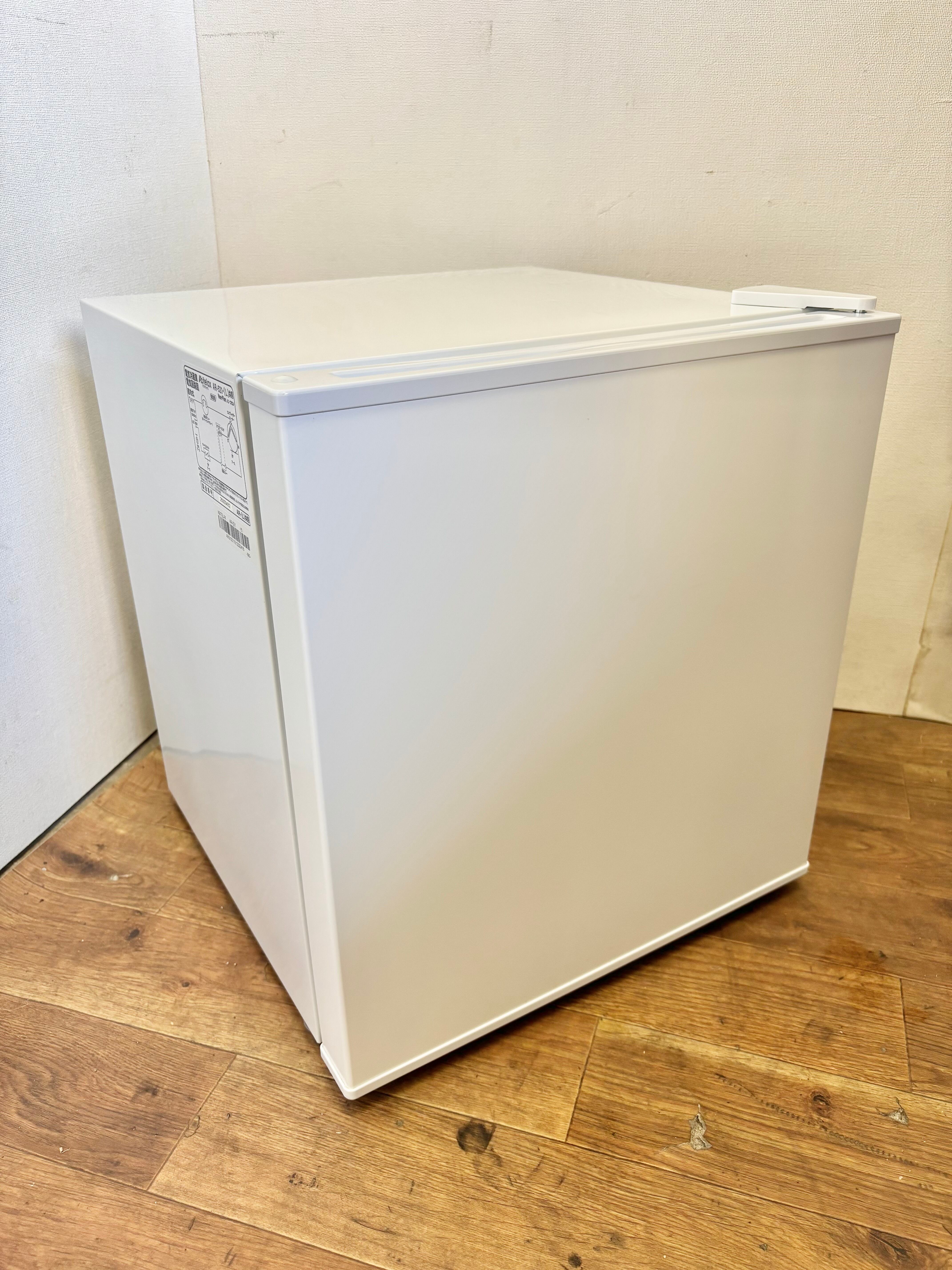 2009年製 TOSHIBA 冷凍冷蔵庫 120L YR-12T(WH) | 【オンラインショップ