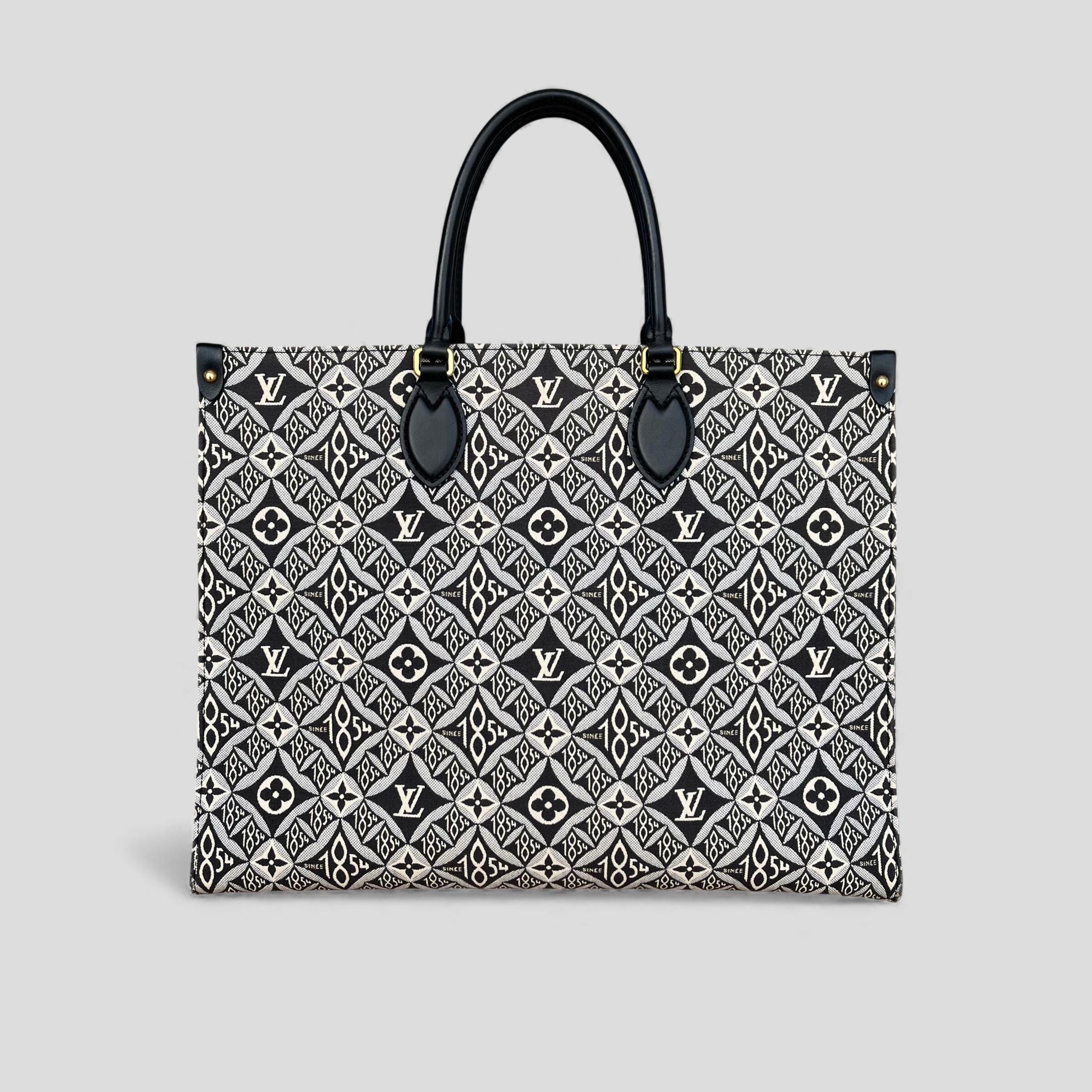 LOUIS VUITTON ルイヴィトン ポシェット・ヴォワヤージュ MM