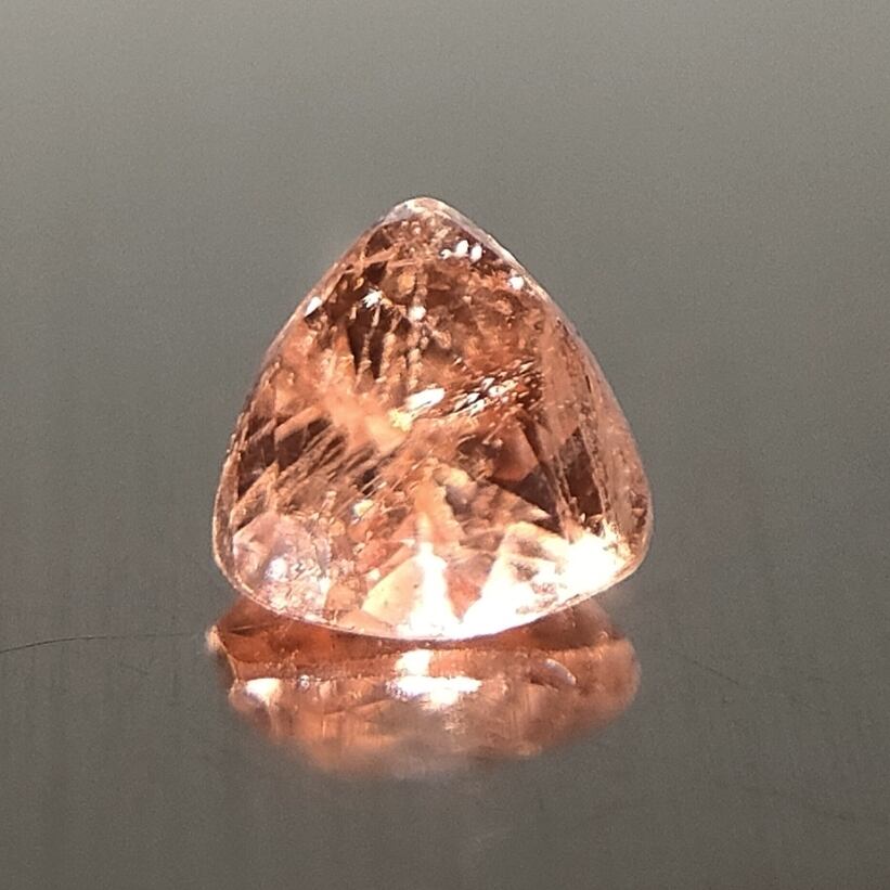 コーネルピン ルース 天然 0.09ct | Chainon