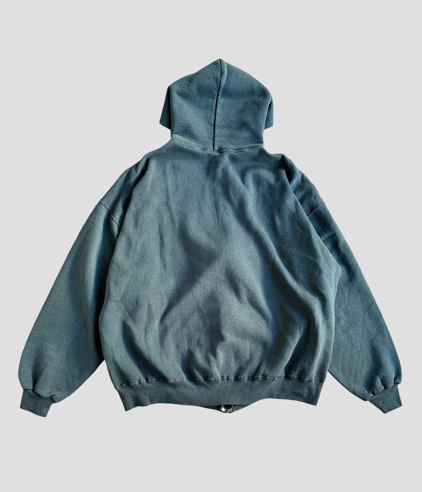 Russell Athletic- Vintage 90s XXL Zip Up Hoodie | BEGGARS Russell Athletic- Vintage 90s XXL Zip Up Hoodie | BEGGARS