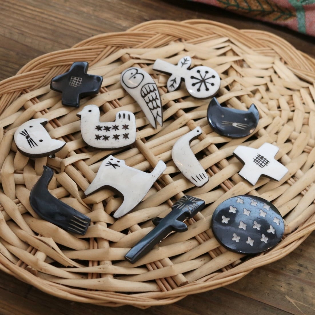 Akorát. ネパール ボーンブローチ | Zakka so-la