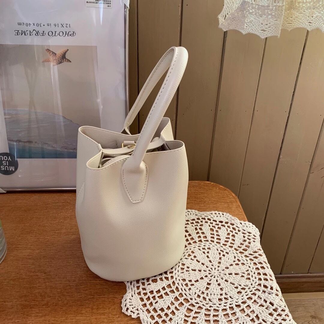 2wayバケットバッグ