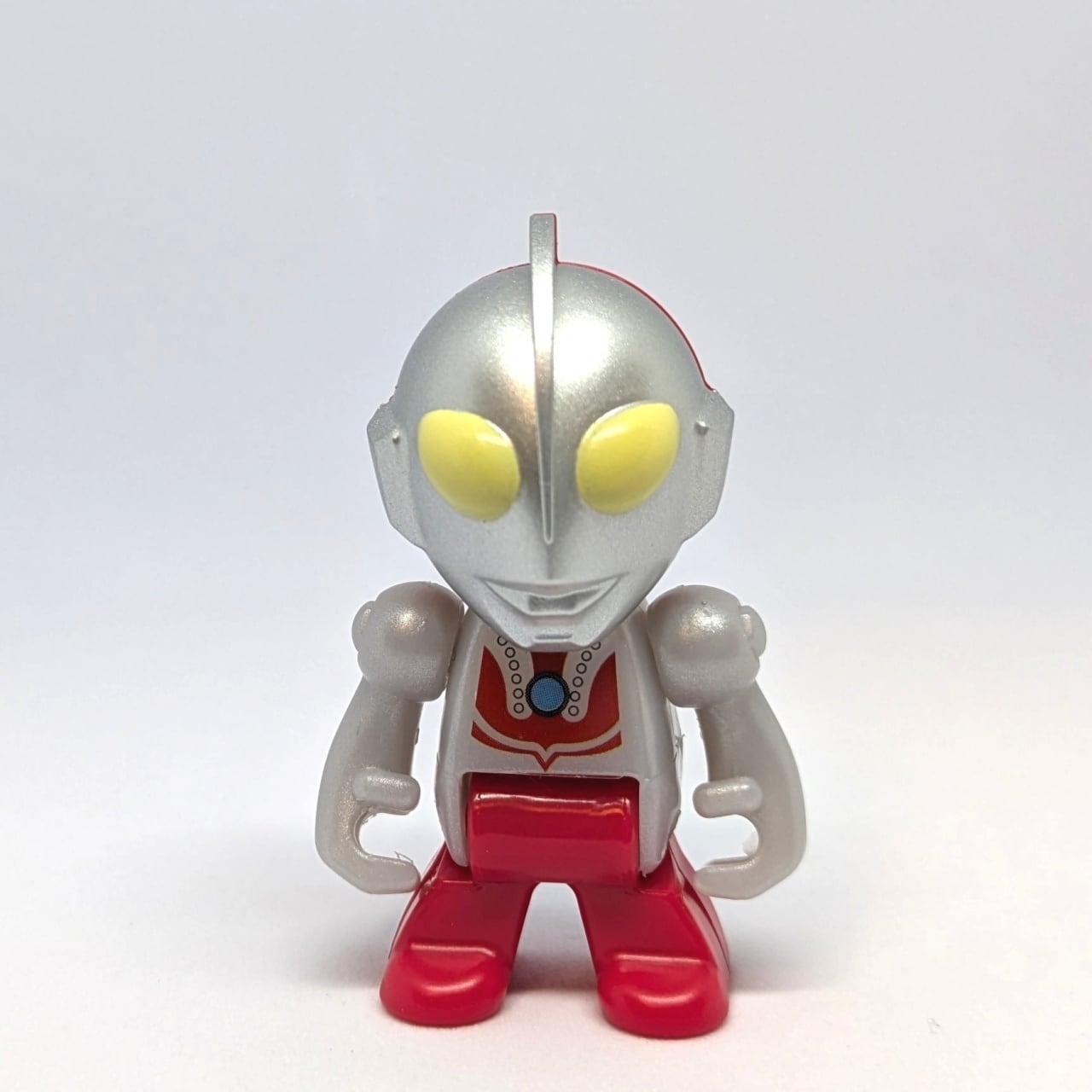 びっくら？たまご ウルトラヒーローズ フロアクションヒーロー入浴剤