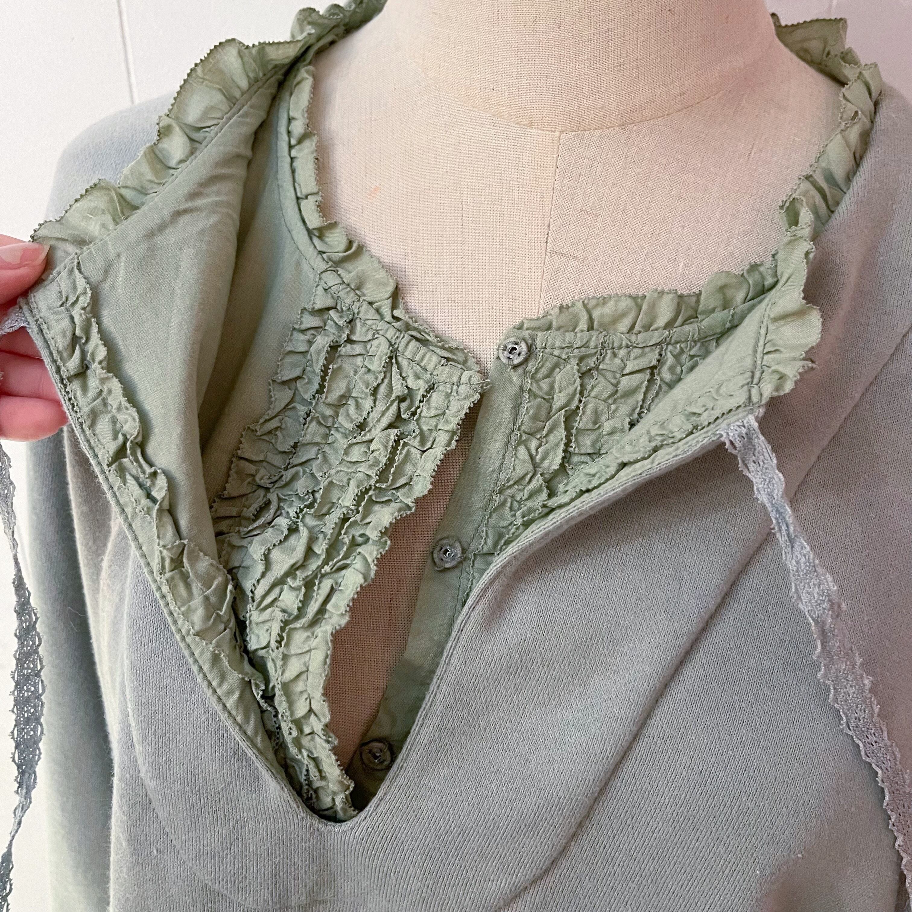 lace ribbon layered sweat