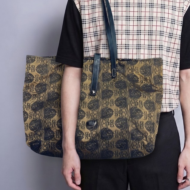 Vivienne Westwood】ヴィヴィアンウエストウッド 00