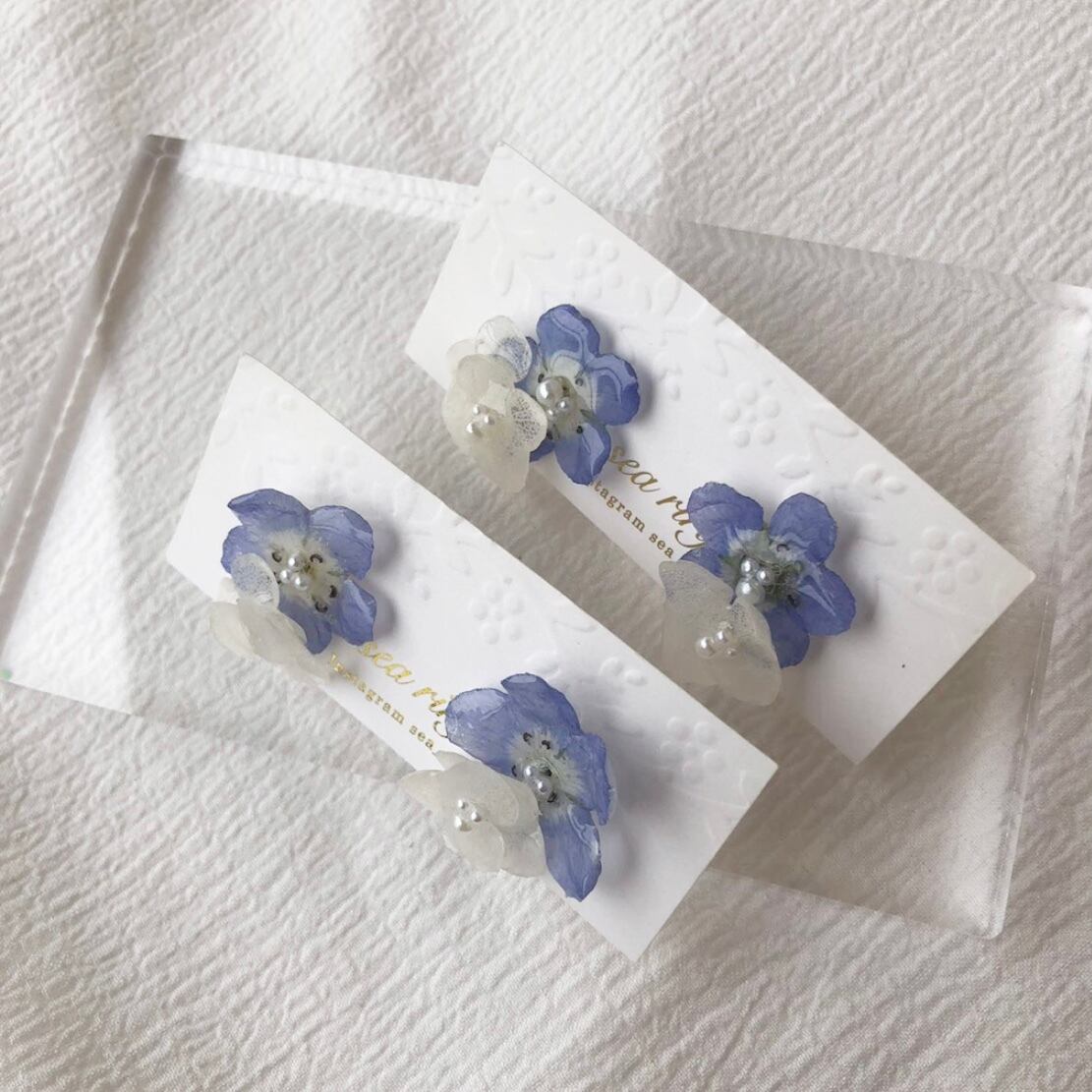 no.825 再販 ネモフィラと紫陽花のピアス ブルー ホワイトアナベル