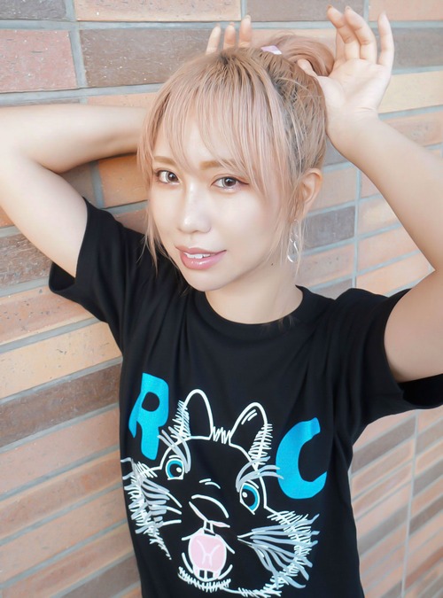 Rabbit Castle / original t-shirt