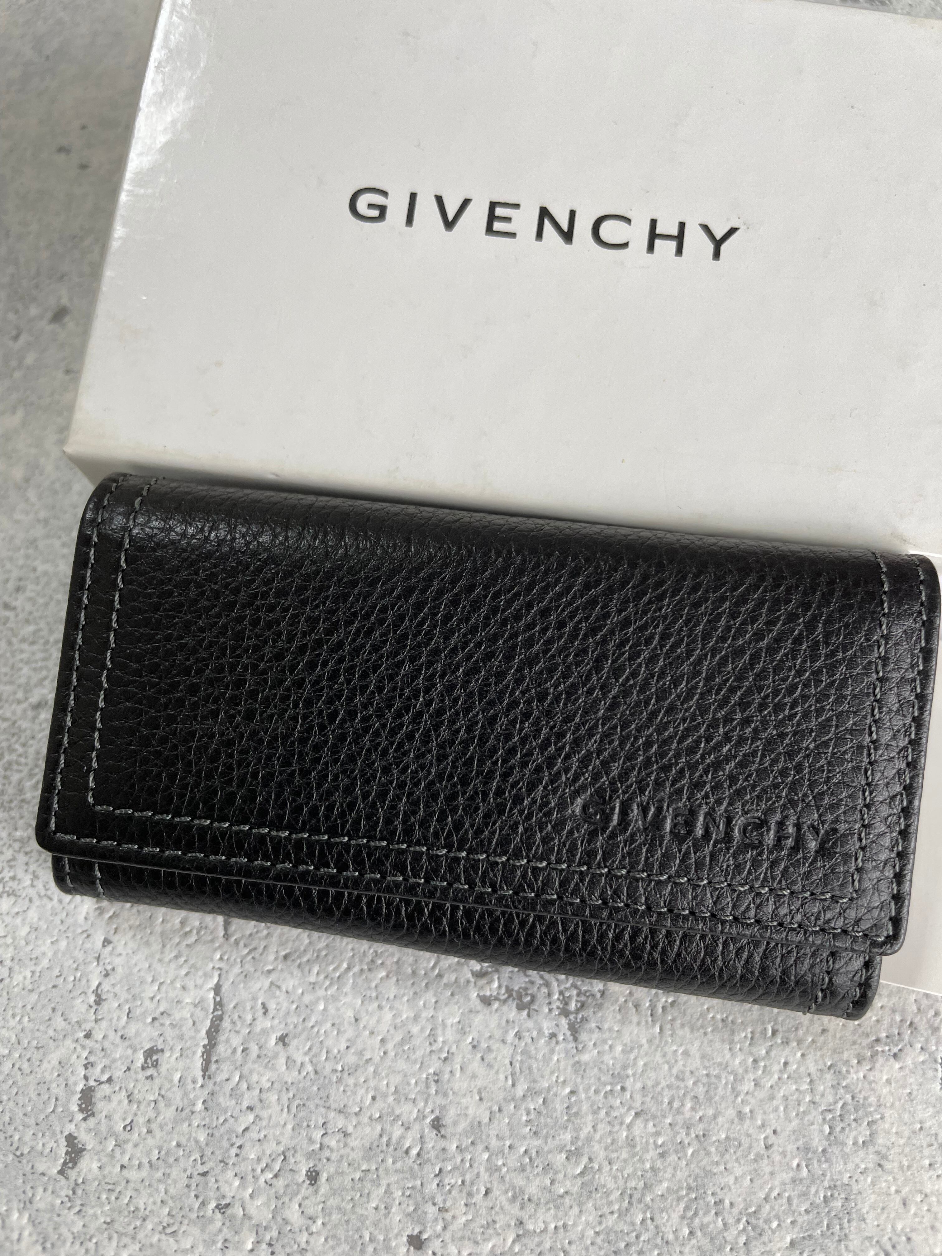 GIVENCHY 未使用 スクエアプレート がま口財布 ジバンシィ | Petit ...