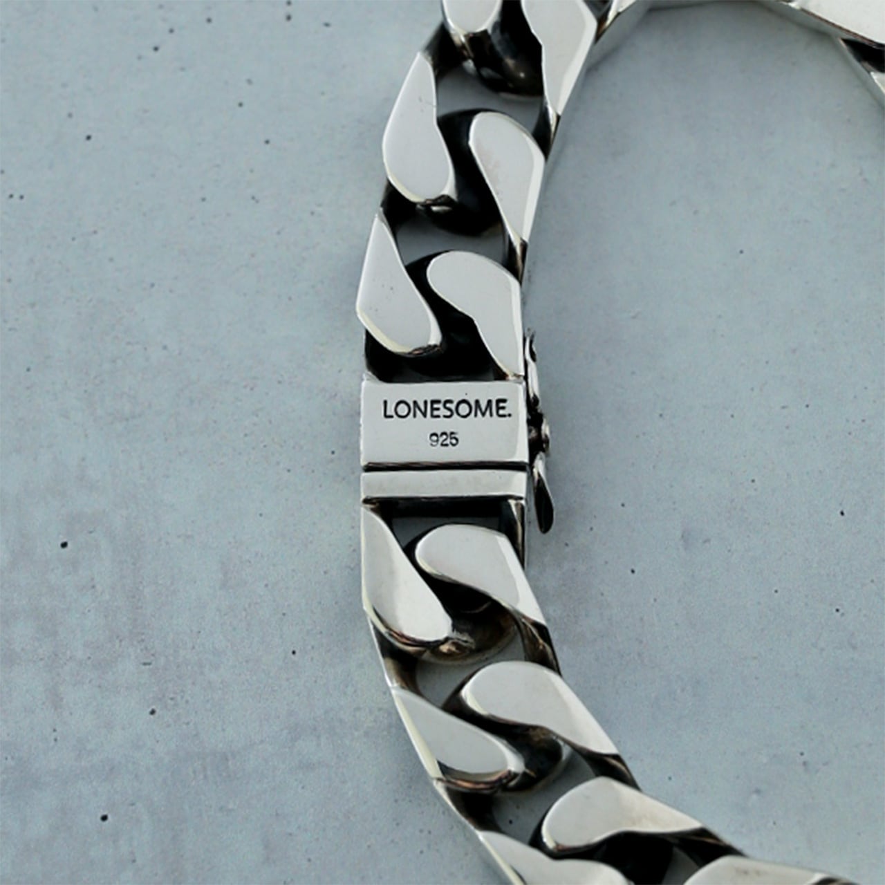 BRACELET Ⅲ | LONESOME．