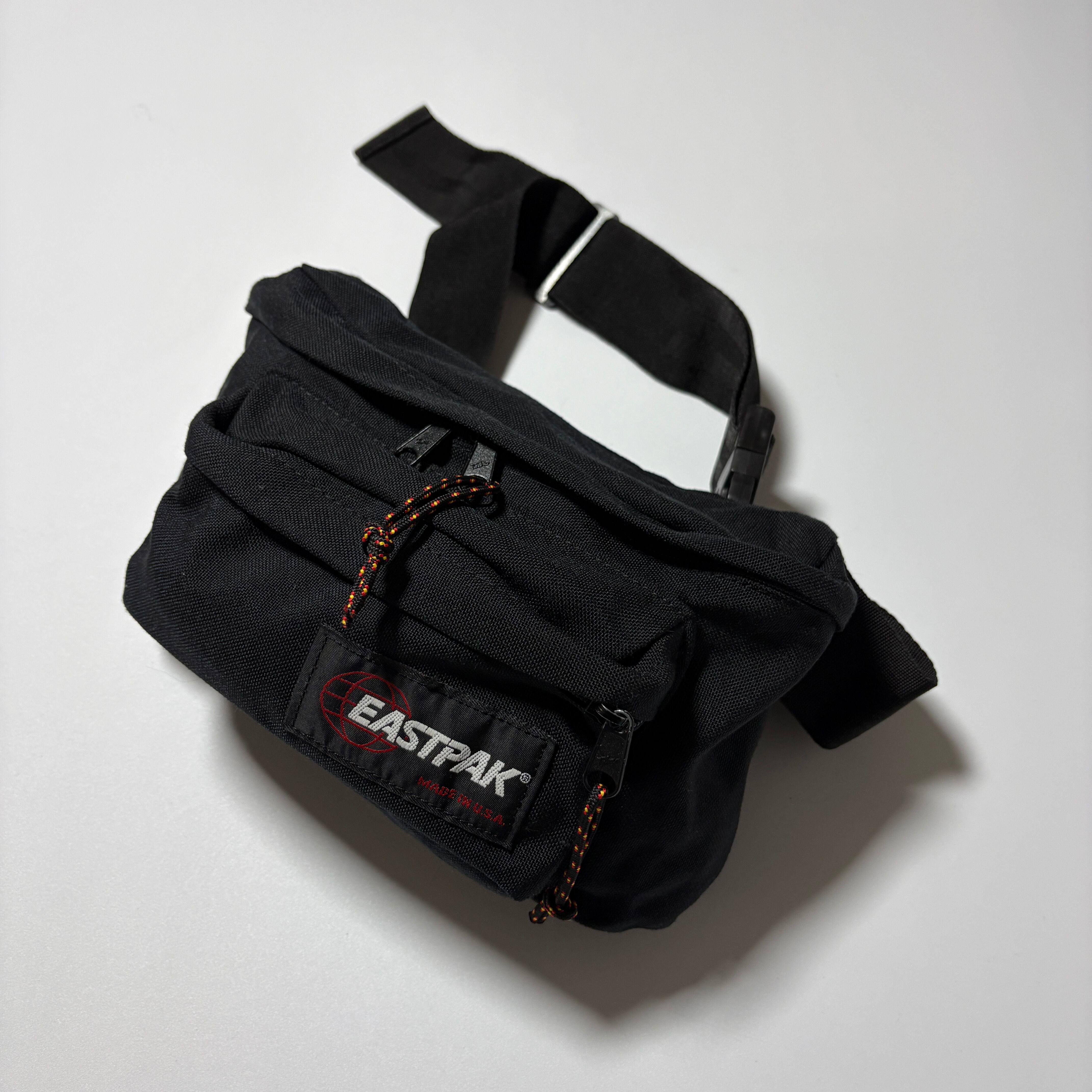 90's EASTPAK funny pak/waist pouch made in USA [black] | THE CREST