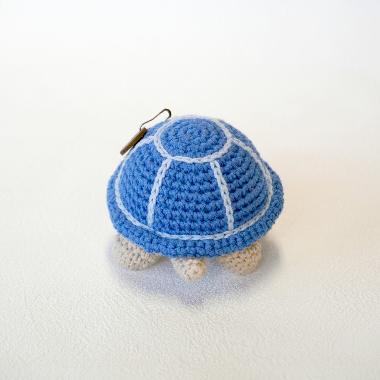 あみぐるみ かめ中 青 (全3色) | ざっかや風見鶏