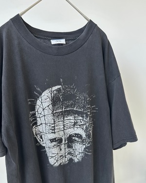 -Hellraiser- Vintage 90s L Pinhead Print T-Shirt made in USA