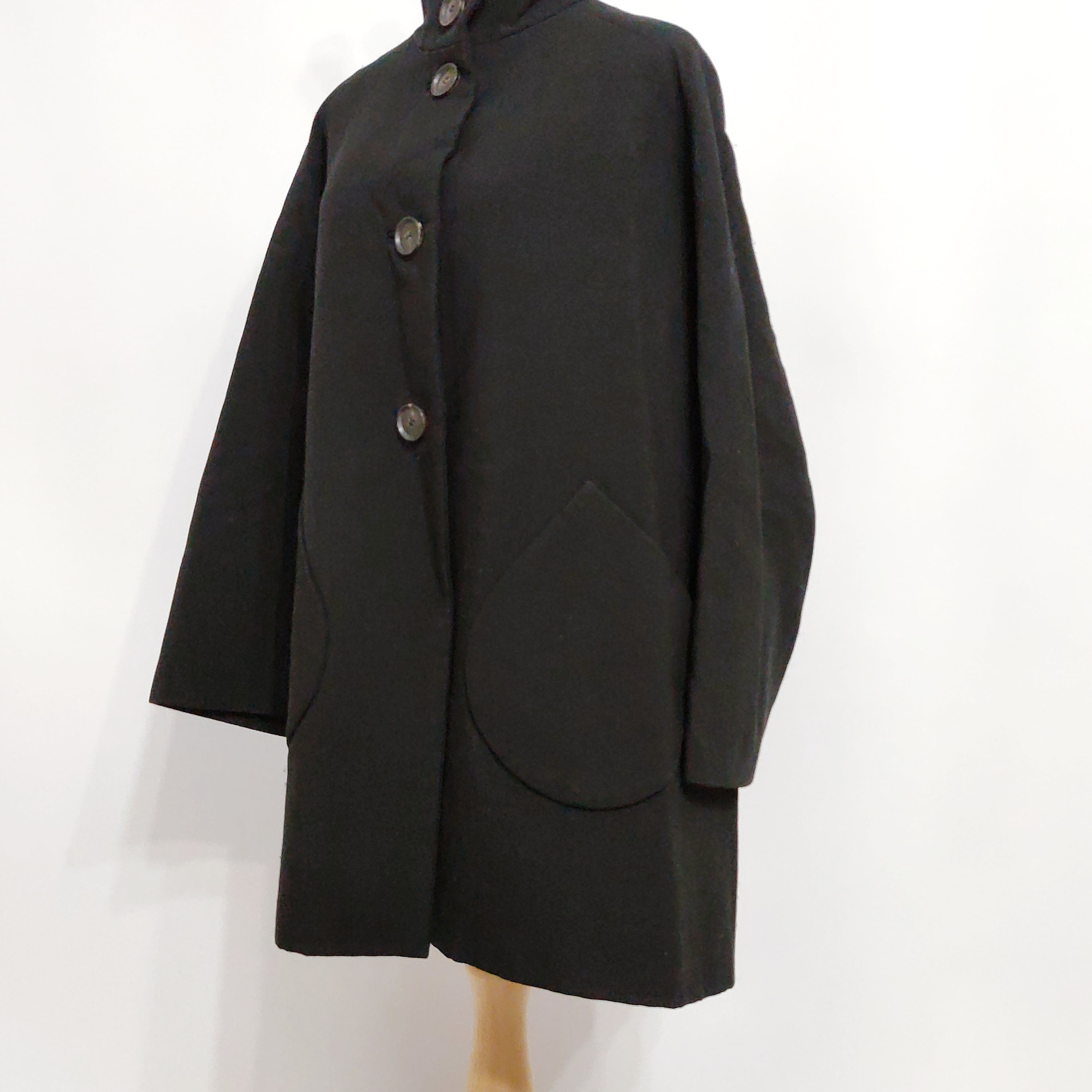 美品 イタリア製 krizia カシミヤ 100% 高級 コート クリツィア 美品 イタリア製 krizia カシミヤ 100% 高級 コート クリツィア