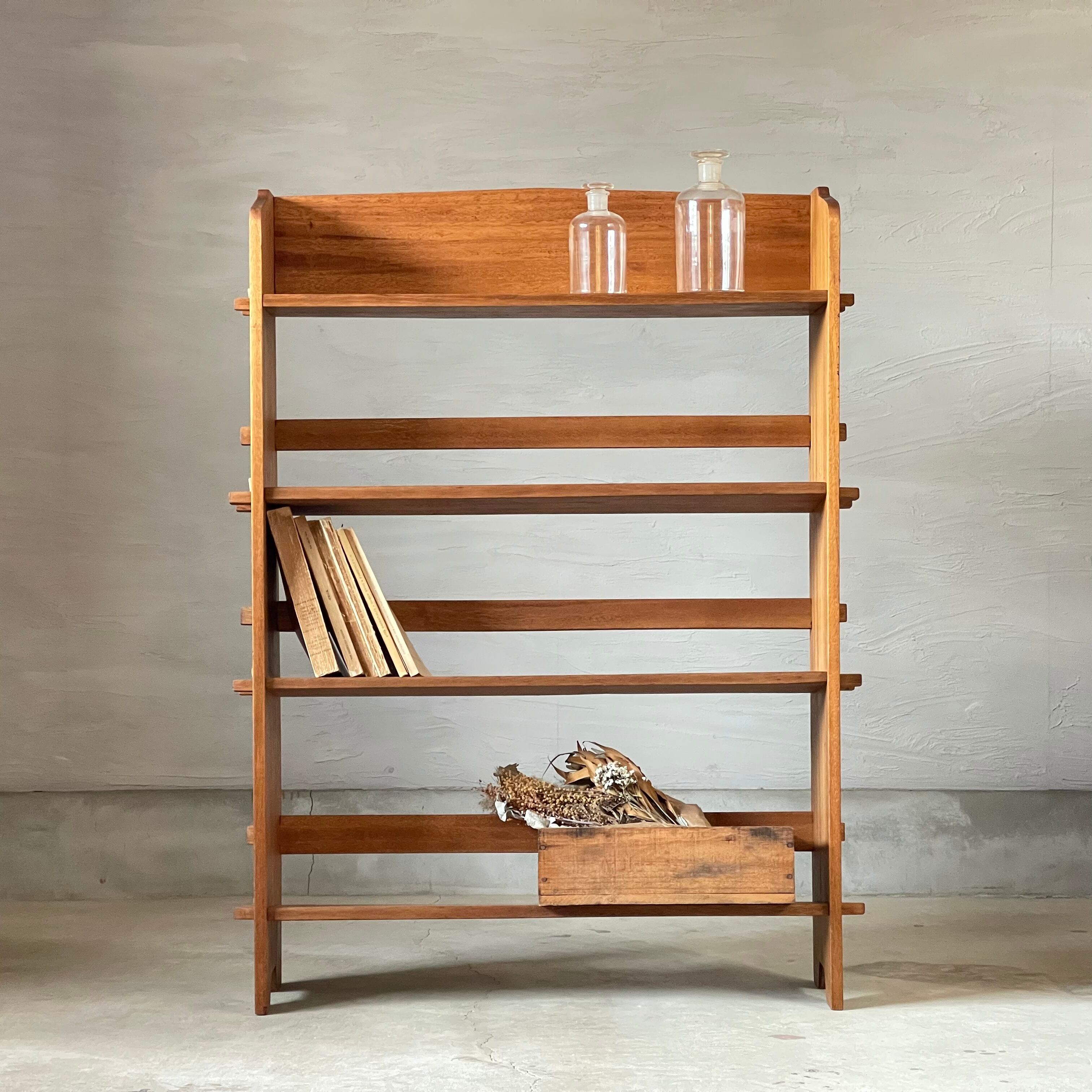 楔のオープンラック