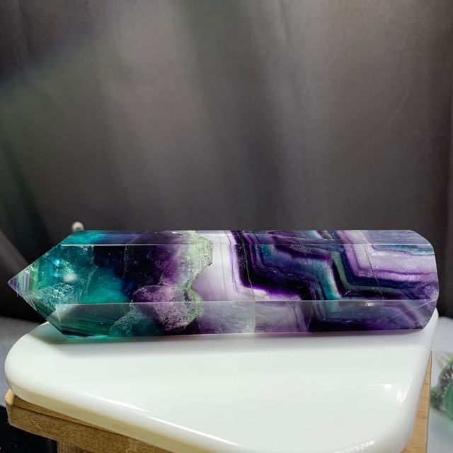 N.p139 美しいグラデーションフローライトポイント