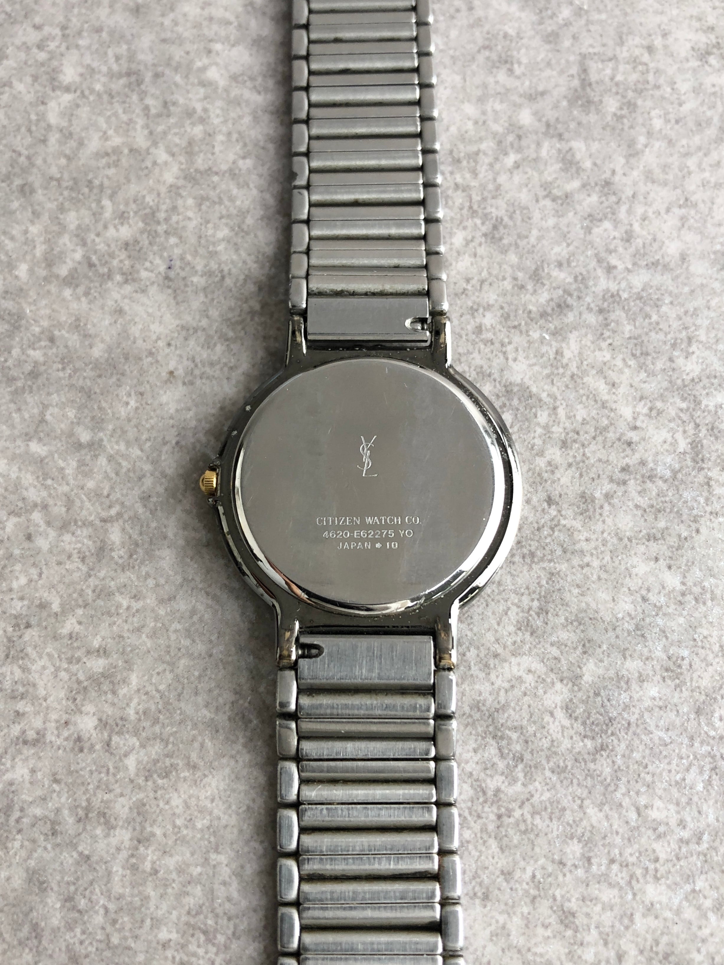Yves Saint Laurent イヴ・サンローラン 腕時計 シルバー YSL