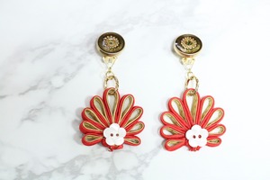 earring China gold x red