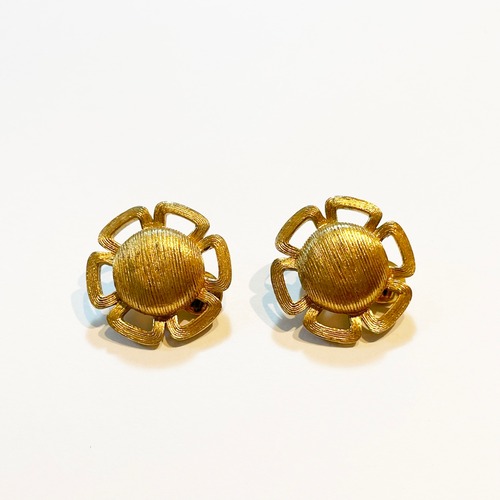 Vintage Monet Gold Tone Metal Earrings