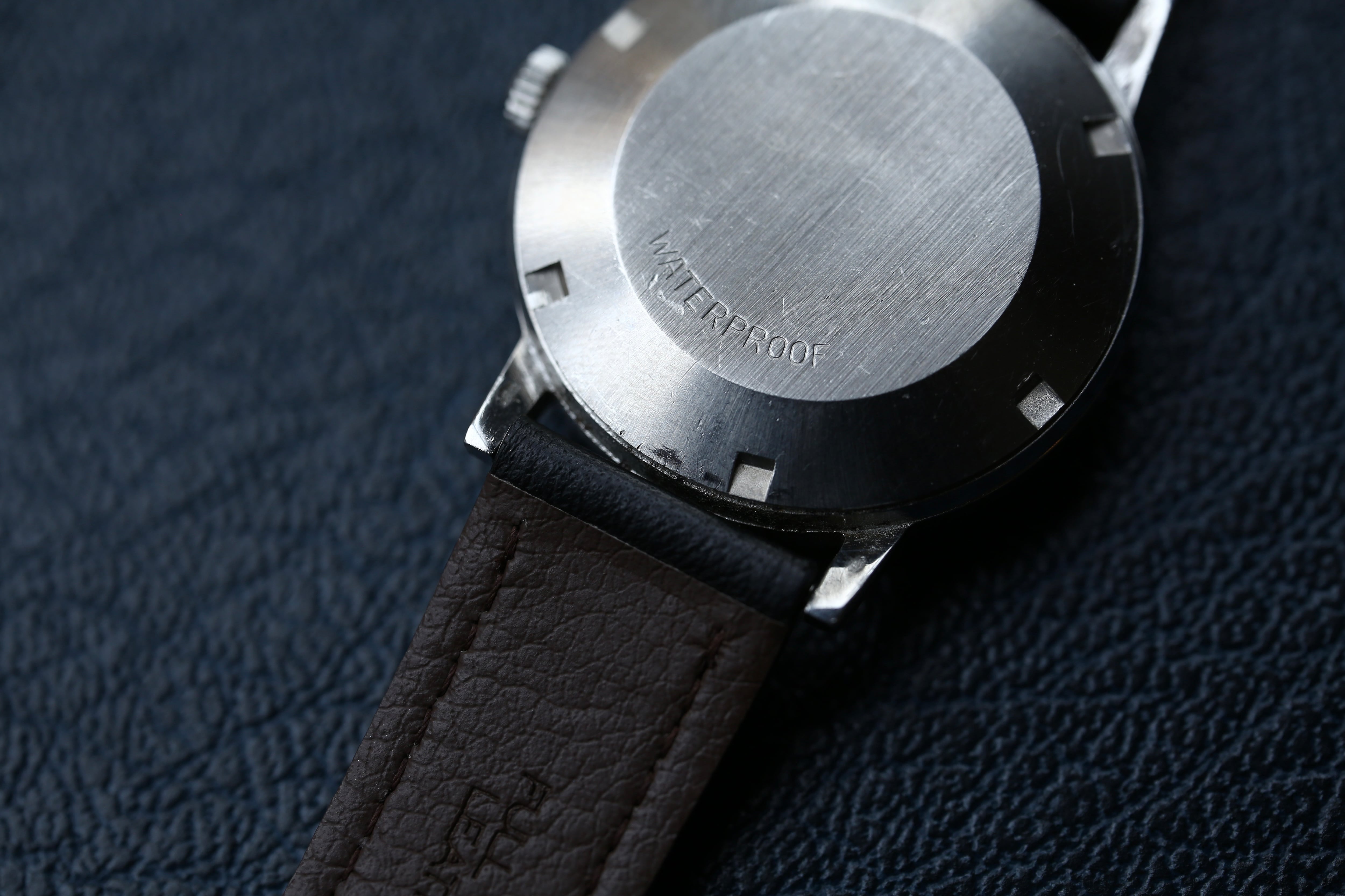 OMEGA】 1970年製 オメガ ジュネーブ デイト シルバーダイヤル 自動