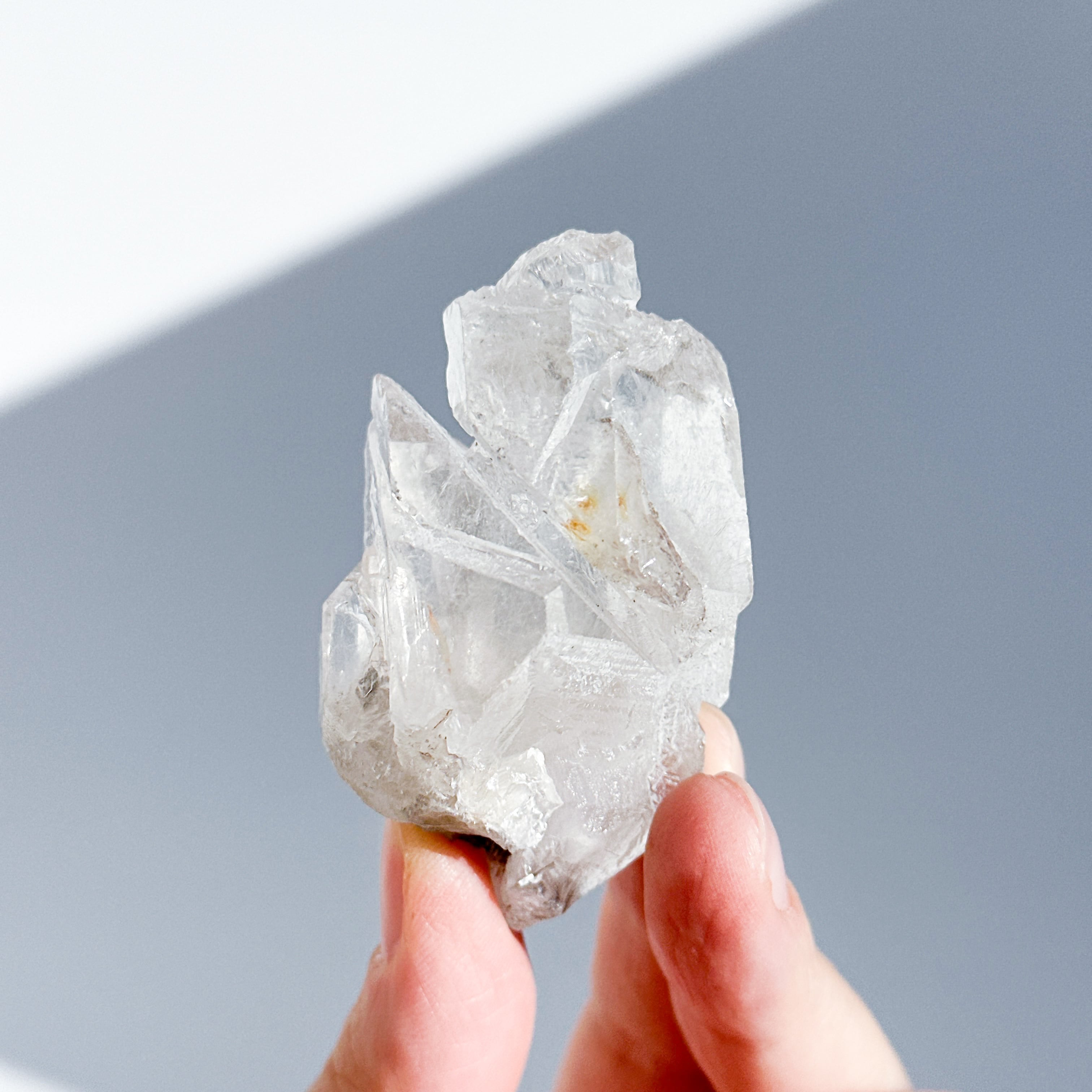 ミナスジェライス産干渉水晶(インターフェレンスクォーツ) 原石03