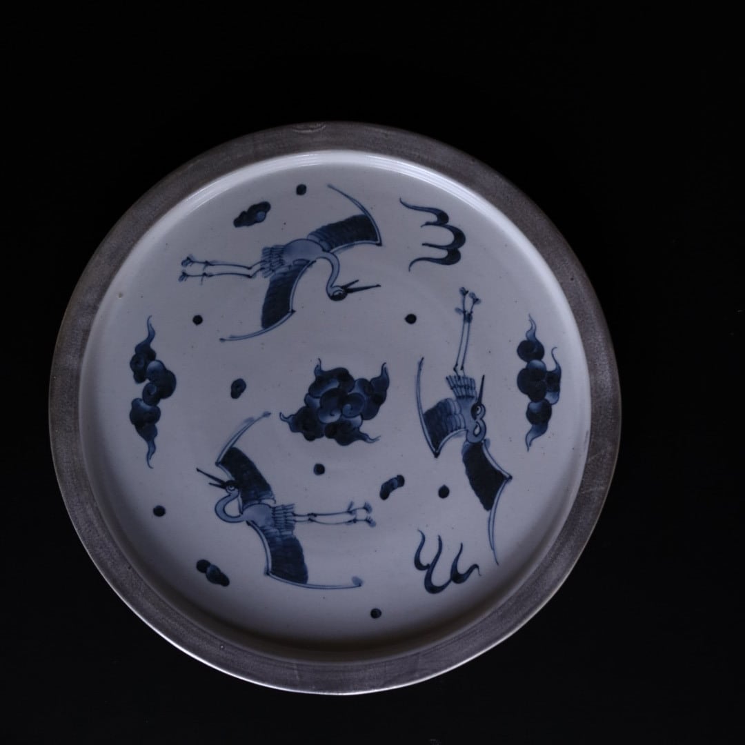 伊万里焼　染付け皿 染付菊割草 6寸皿 18cm 伊万里焼(j.R) — 佐賀有田 ギャラリーつじ信