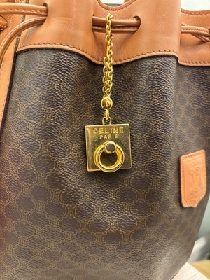CELINE/ vintage drop handle keyring.
