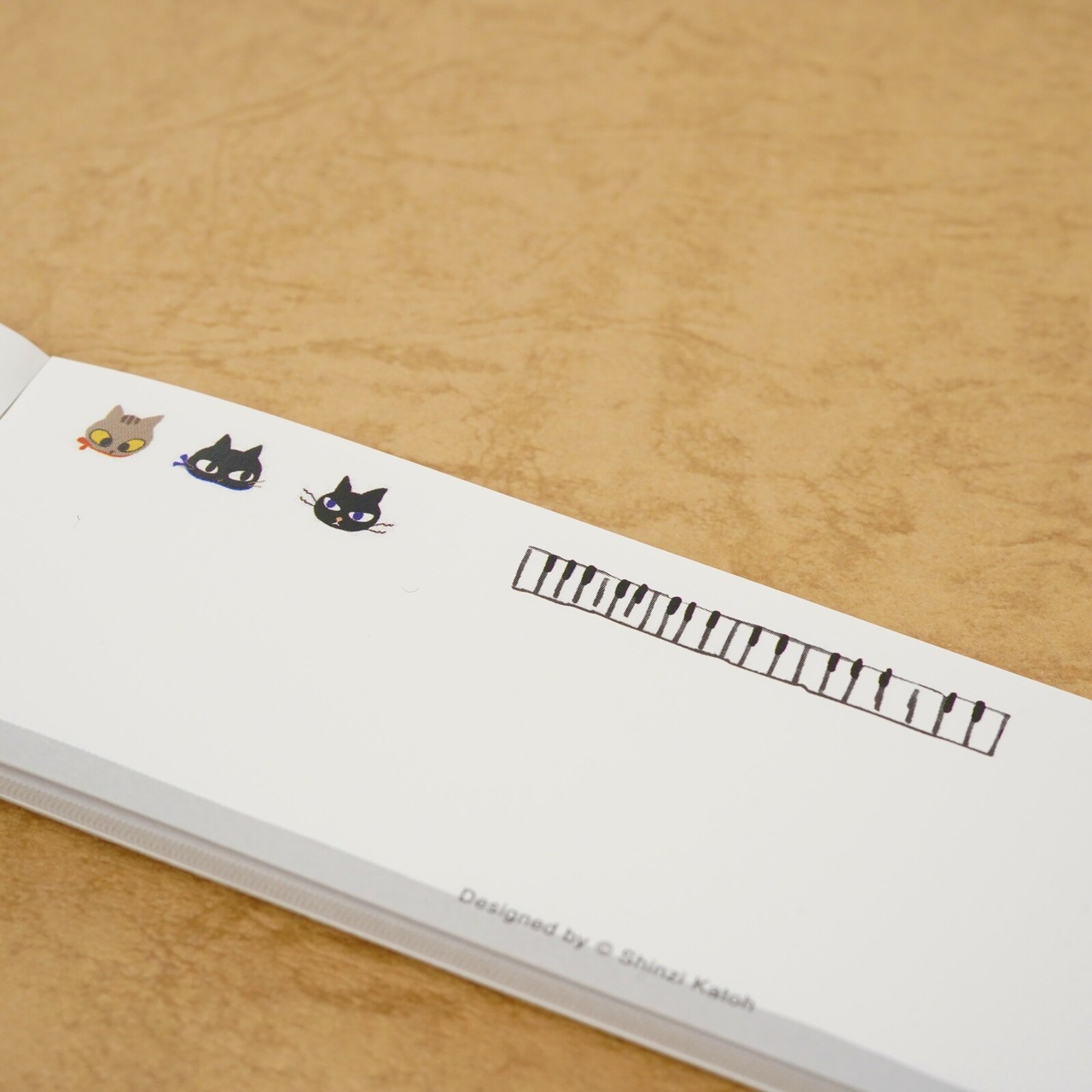 一筆メモ　UNEVEN CATS 　music